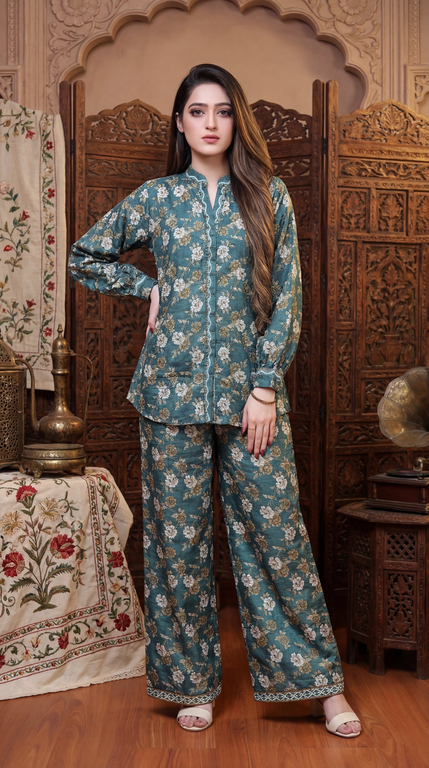 Midnight Flora – Premium Navy Gold Floral 2-Piece Set